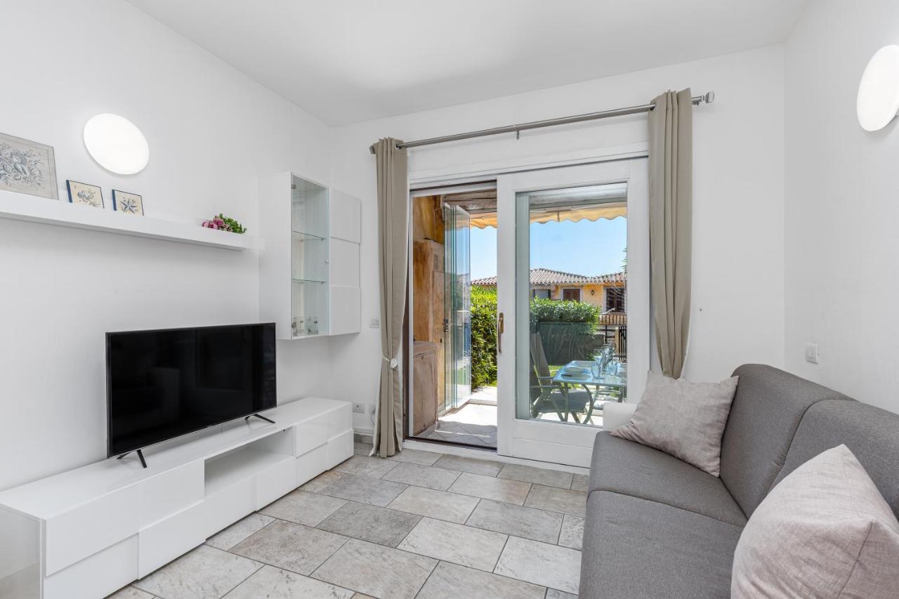 Casa Vacanze Lo Squalo Olbia Exteriör bild
